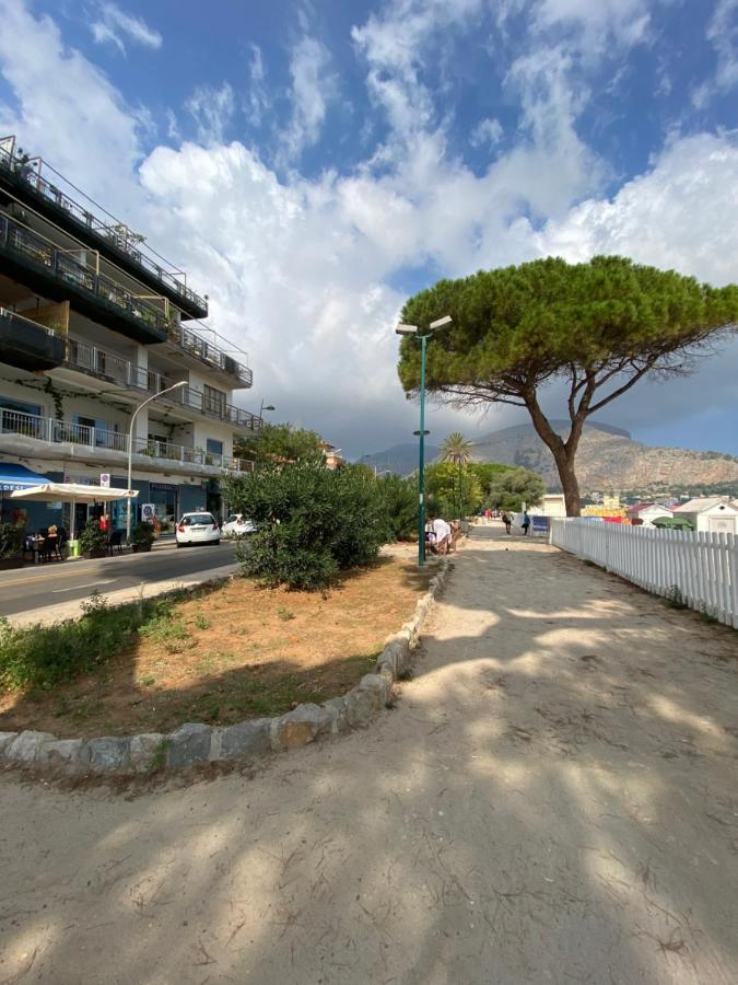 Mondello Sea House Apartment Палермо Екстериор снимка